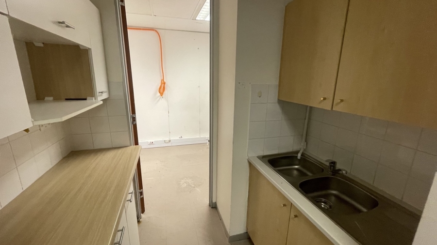To Let commercial Property for Rent in Cape Town City Centre Western Cape